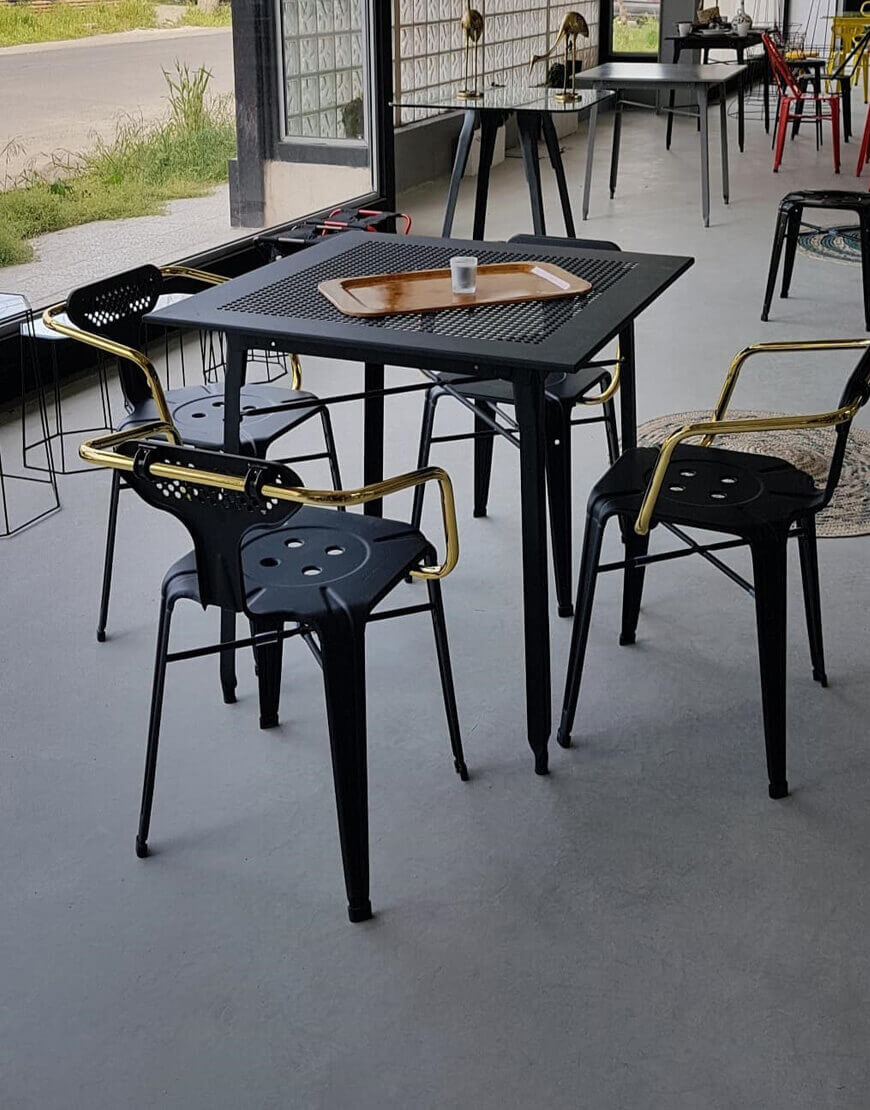 میز و صندلی چوبی یا فلزی؟ - بخش دوم